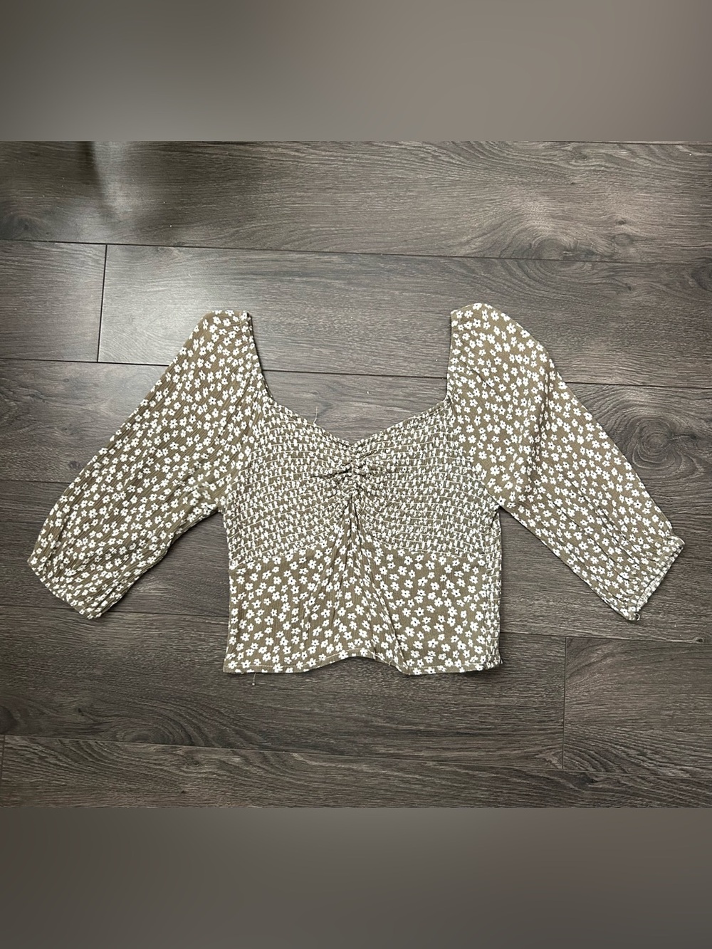 Green cropped blouse